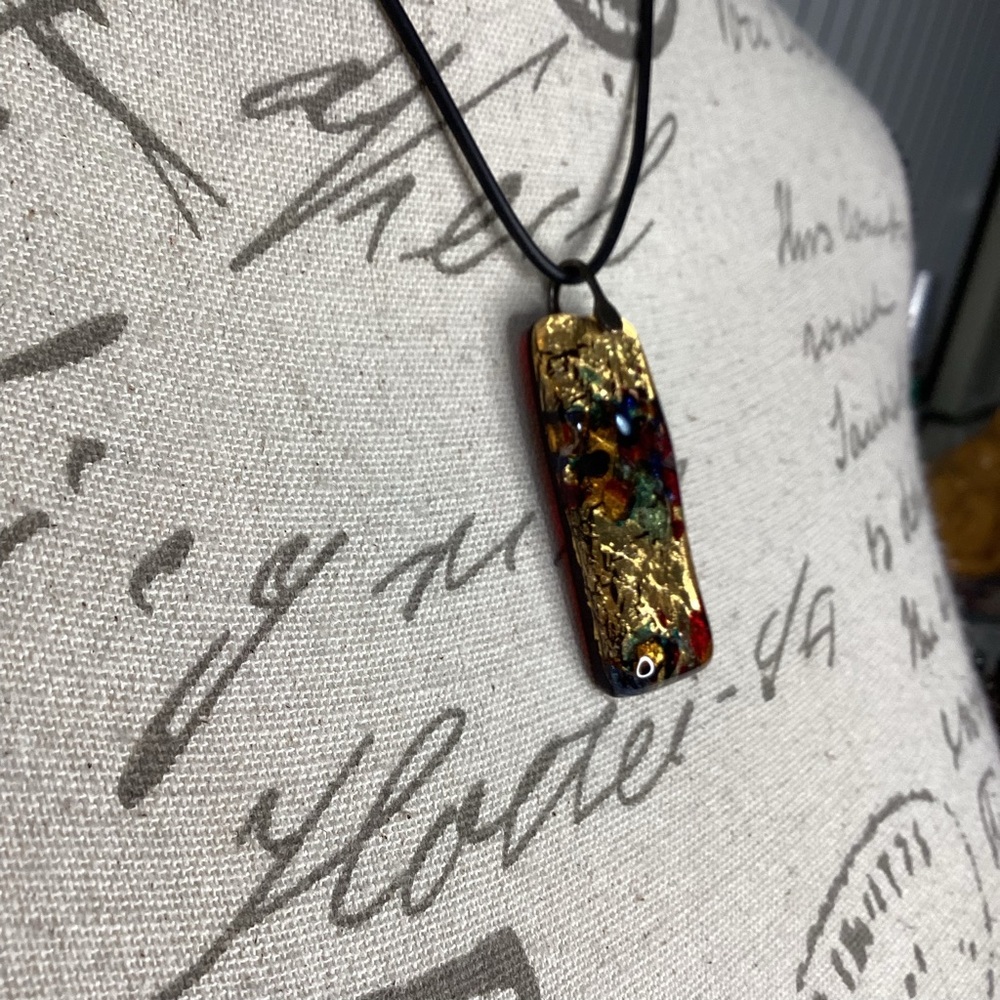 Abstract Modern Necklace - Picture 4 of 8